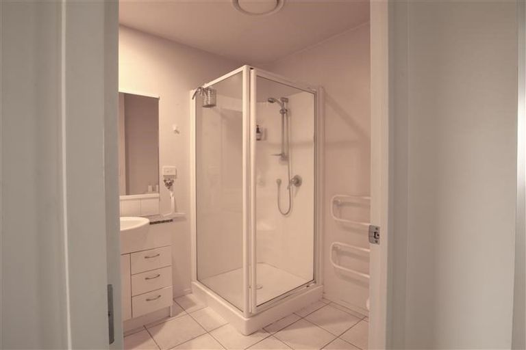 Photo of property in 18/18 Alicante Avenue, Hillpark, Auckland, 2102