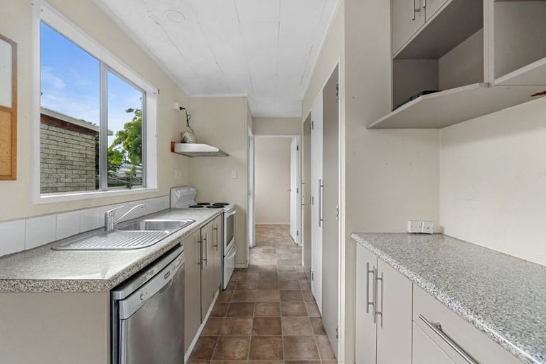 Photo of property in 49c Mahoe Street, Melville, Hamilton, 3206