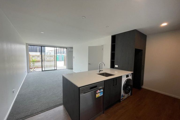 Photo of property in 3/327 Lincoln Road, Addington, Christchurch, 8024