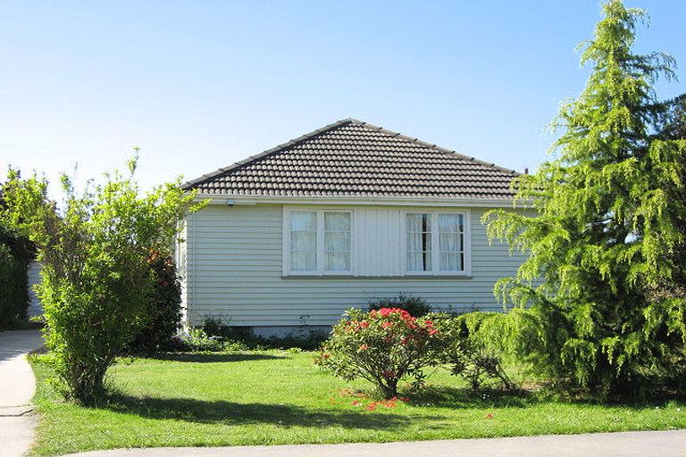 Photo of property in 2 Tyler Street, Rangiora, 7400