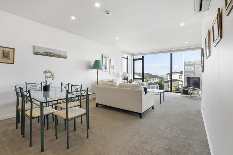 Photo of property in 202/3 Cavalli Road, Long Bay, Auckland, 0630