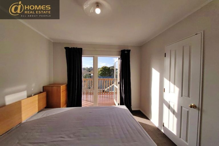 Photo of property in 3/263a Titirangi Road, Titirangi, Auckland, 0604