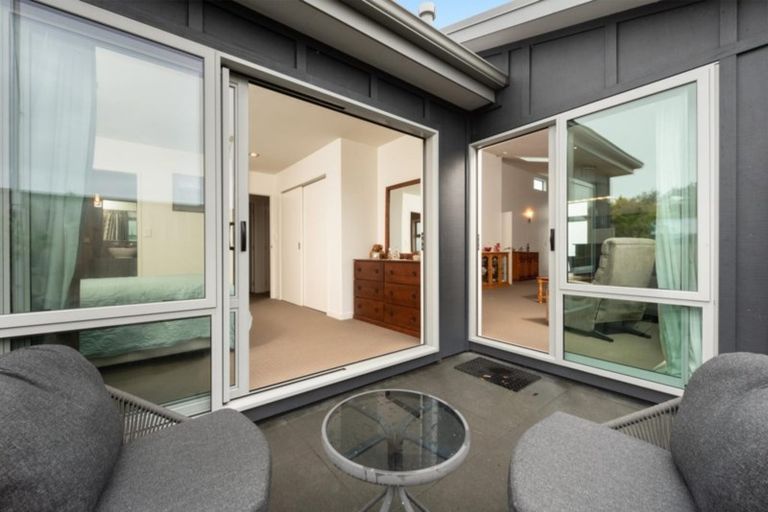 Photo of property in 5 Lennon Way, Papamoa Beach, Papamoa, 3118