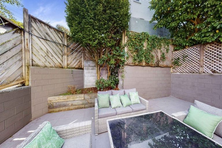 Photo of property in 40 Cashmere Avenue, Khandallah, Wellington, 6035