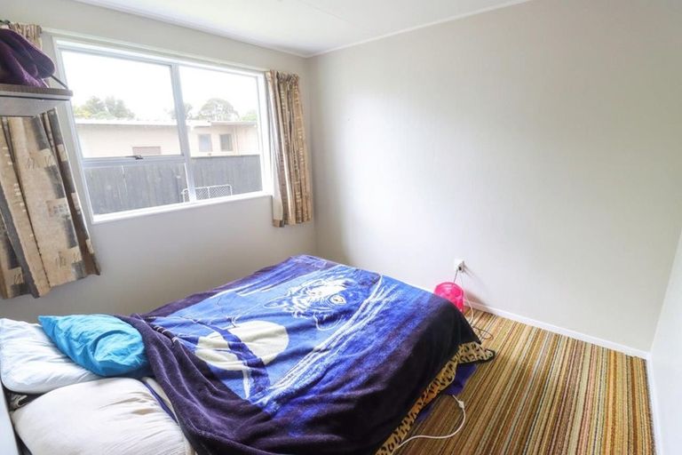 Photo of property in 24a Humphries Place, Awapuni, Palmerston North, 4412