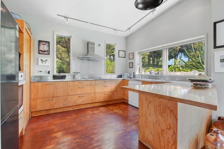 Photo of property in 56a Kaipara Coast Highway, Helensville, Kaukapakapa, 0871