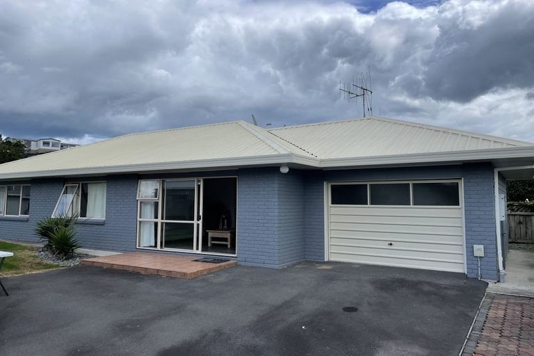Photo of property in 4b Queen Road, Bellevue, Tauranga, 3110
