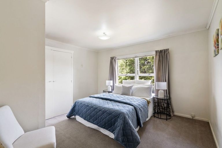 Photo of property in 1/21 Evelyn Place, Hillcrest, Auckland, 0627