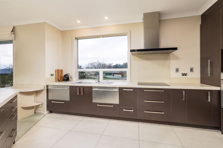 Photo of property in 238 Queen Street, Waimate, 7924