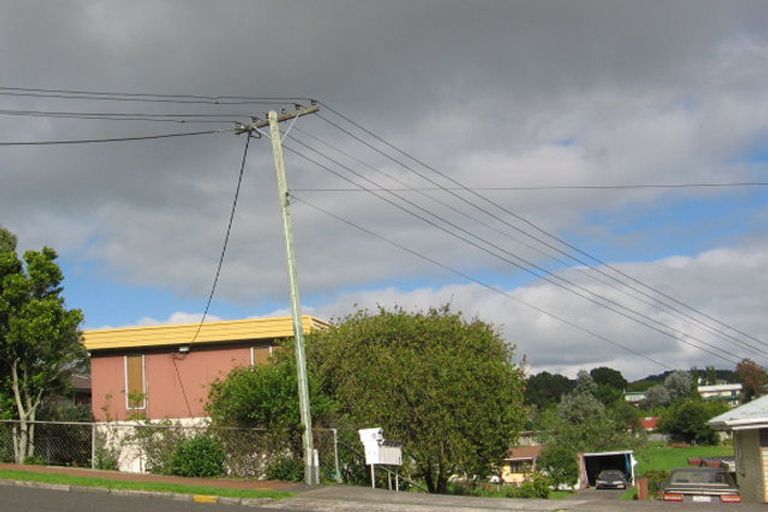 Photo of property in 6/78 West Coast Road, Glen Eden, Auckland, 0602