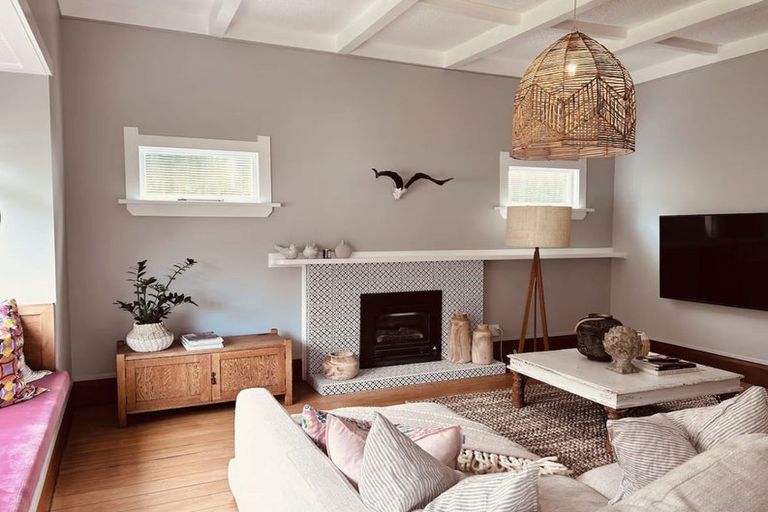 Photo of property in 27a Goldsmith Road, Hospital Hill, Napier, 4110