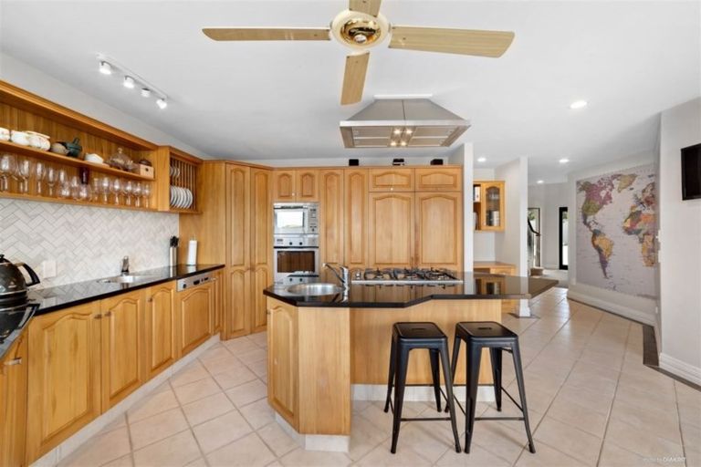 Photo of property in 41 Island View Drive, Gulf Harbour, Whangaparaoa, 0930