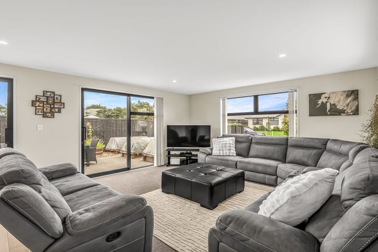 Photo of property in 25 Salisbury Avenue, Rangiora, 7400