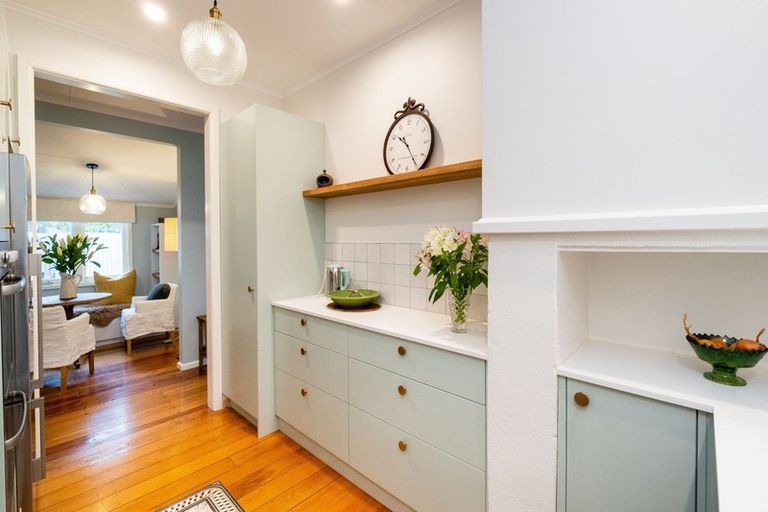 Photo of property in 15 Pipi Street, Te Awanga, 4102