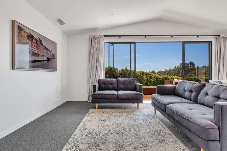 Photo of property in 90 Adler Drive, Ohauiti, Tauranga, 3112