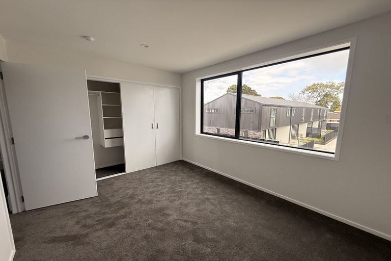 Photo of property in 4/1 Scott Road, Hobsonville, Auckland, 0616