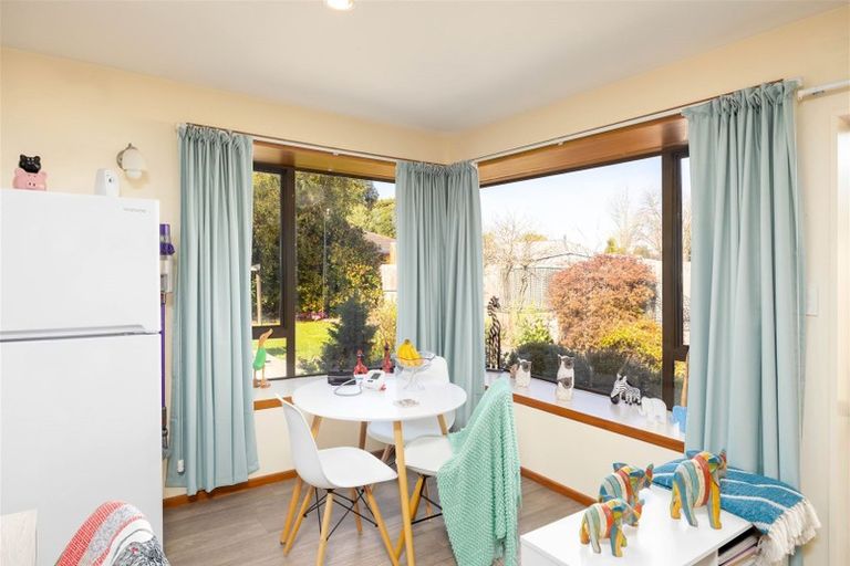 Photo of property in 33 Eders Road, Woodend, 7610