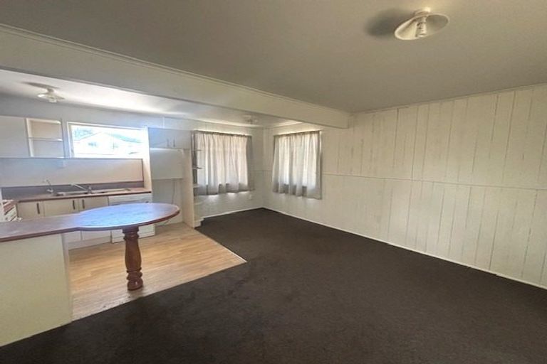 Photo of property in 38 Brentford Place, Manurewa, Auckland, 2102