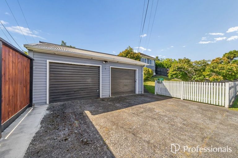 Photo of property in 9 Peel Place, Wainuiomata, Lower Hutt, 5014