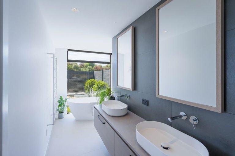 Photo of property in 21 Te Momokai Lane, Tasman, Upper Moutere, 7173