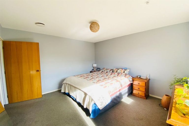 Photo of property in 2/303 Burwood Road, Burwood, Christchurch, 8083