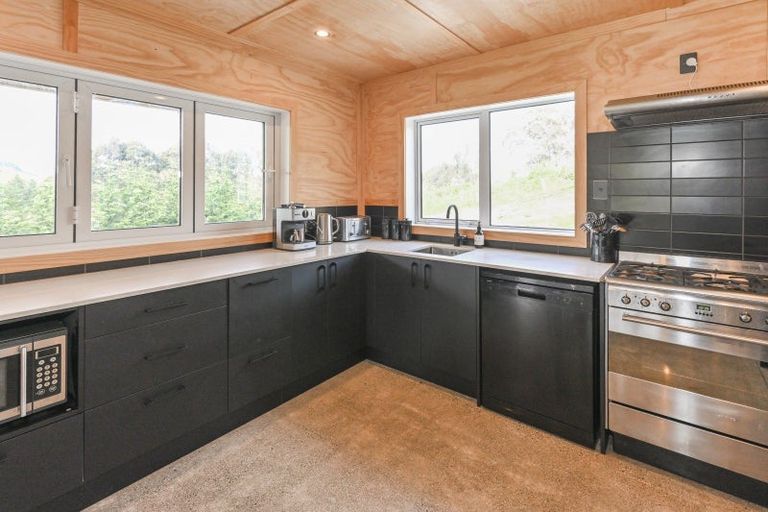 Photo of property in 1405 Taihape Road, Sherenden, Hastings, 4179