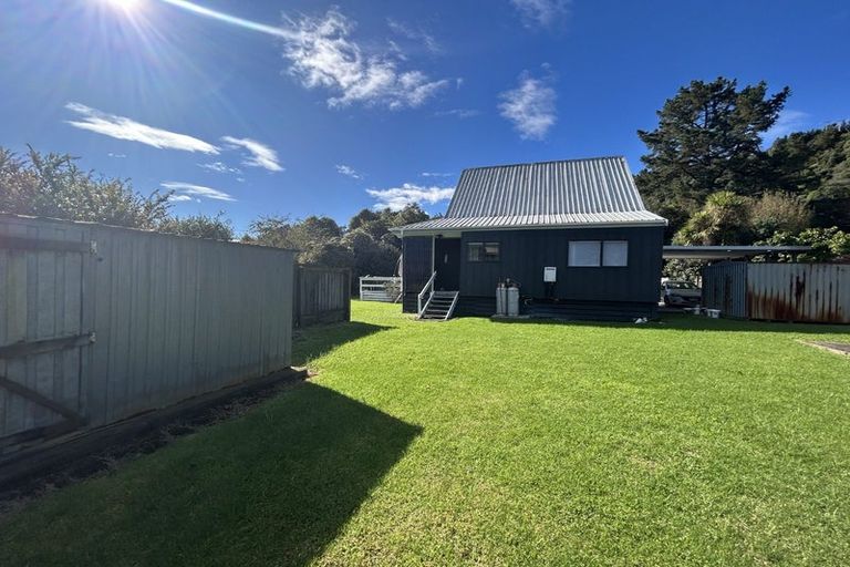 Photo of property in 4 Lake Okataina Road, Lake Okataina, Rotorua, 3074