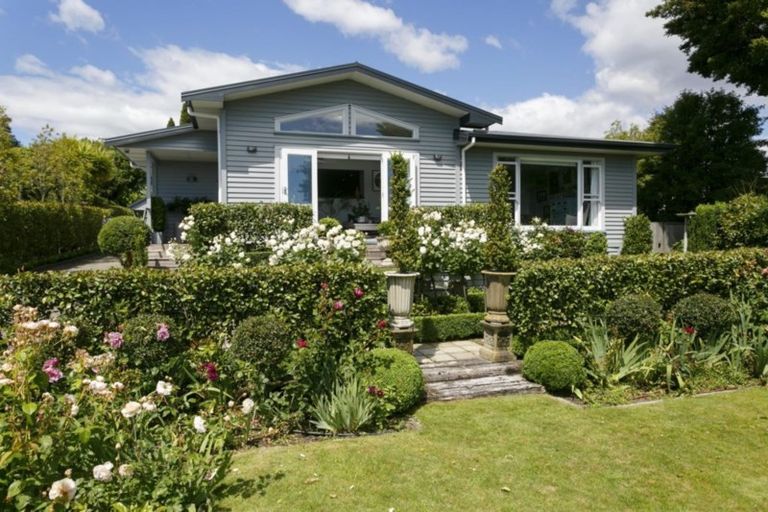 Photo of property in 86 Rokino Road, Hilltop, Taupo, 3330