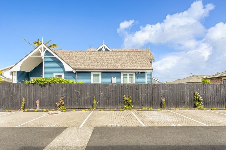 Photo of property in 8/388 Hibiscus Coast Highway, Orewa, 0931