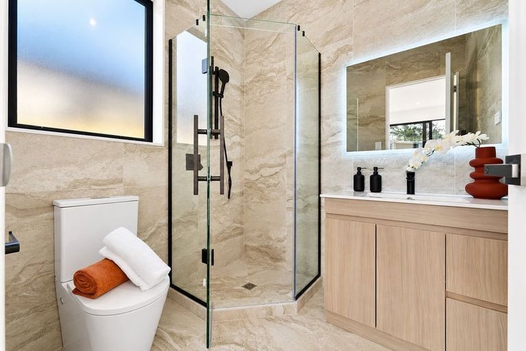 Photo of property in 6 Zadar Street, Kumeu, 0810
