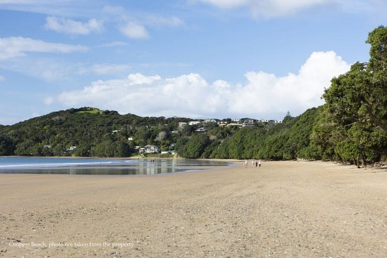 Photo of property in 31 Paradise Road, Coopers Beach, 0420