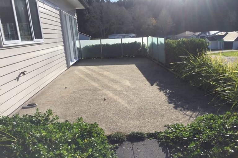 Photo of property in 29 Applemoors Way, Riverhead, 0820