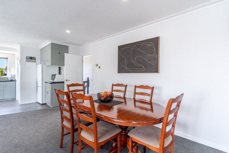 Photo of property in 24 Hamilton Avenue, Winton, 9720