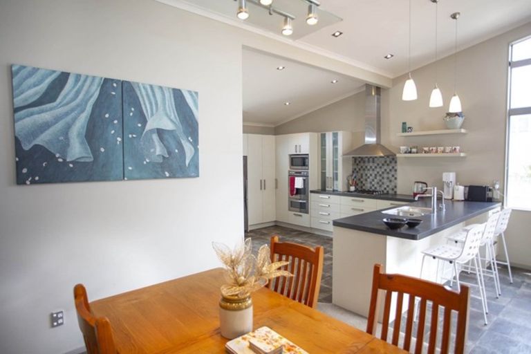 Photo of property in 509b Beach Road, Whangamata, 3620