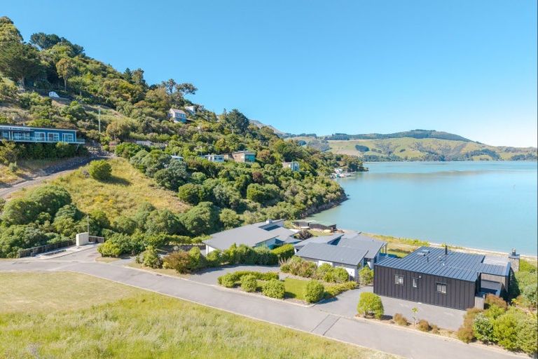 Photo of property in 17 Te Wharau Lane, Charteris Bay, Governors Bay, 8971