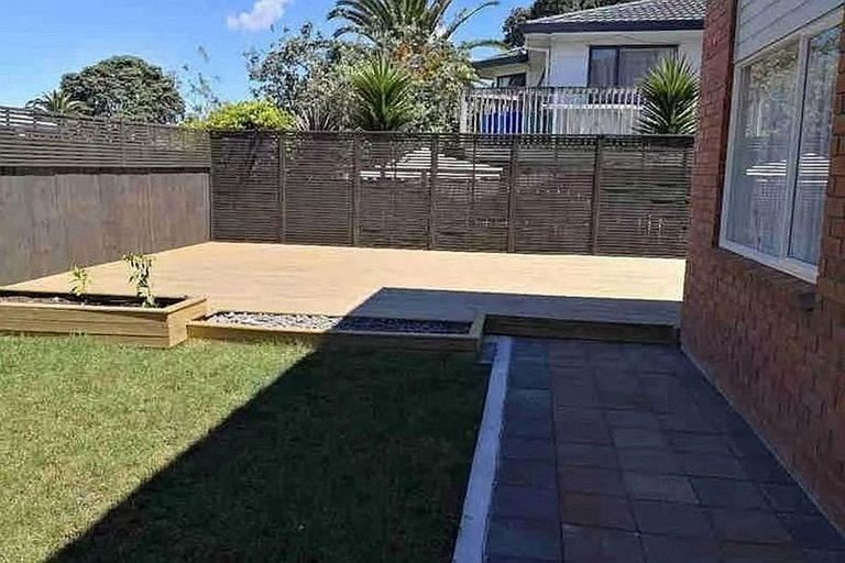 Photo of property in 23a Te Atatu Road, Te Atatu South, Auckland, 0610