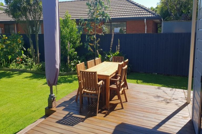 Photo of property in 7 Yardley Street, Avonhead, Christchurch, 8042