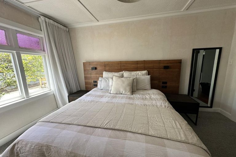 Photo of property in 23 Brightwater Terrace, Terrace End, Palmerston North, 4410