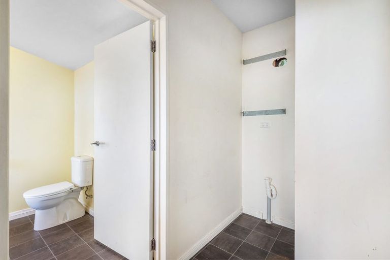 Photo of property in 33 Queen Street, Brighton, Dunedin, 9035