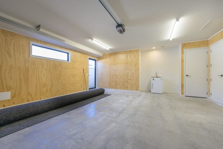 Photo of property in 24 Drayton Street, Richmond, 7020