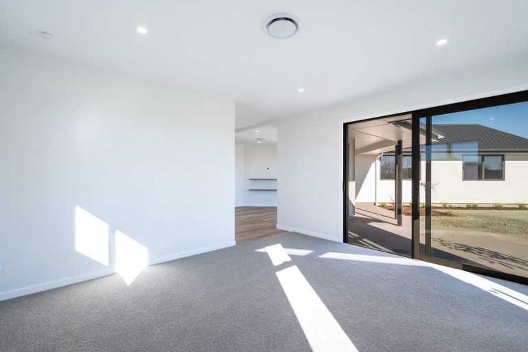 Photo of property in 38 Hallmark Drive, Hope, Richmond, 7020