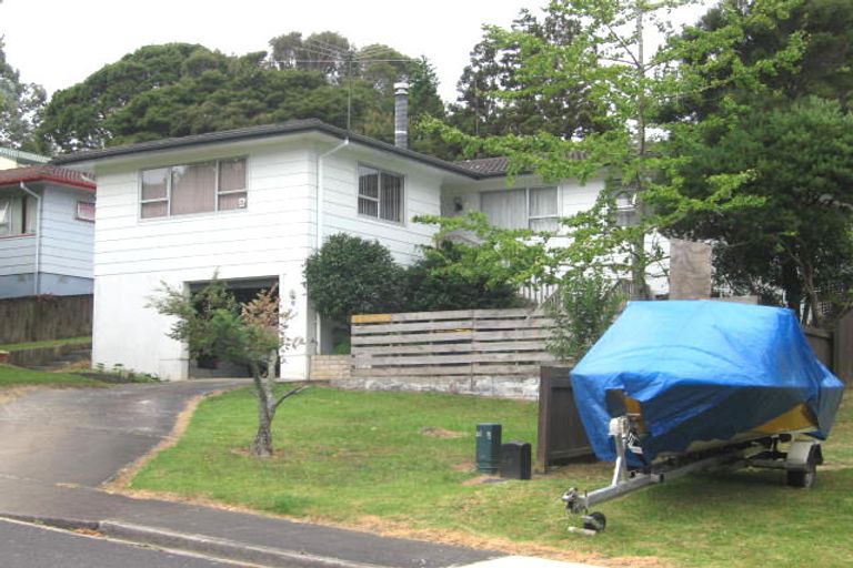 Photo of property in 21 Sapphire Place, Bayview, Auckland, 0629