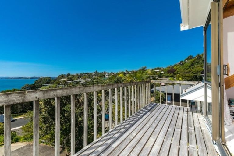 Photo of property in 34a Glenelg Road, Red Beach, 0932