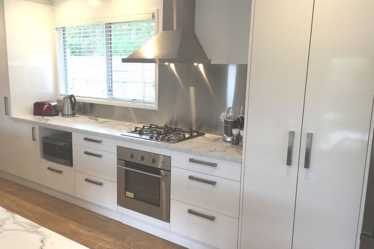 Photo of property in 33 Archers Road, Hillcrest, Auckland, 0629