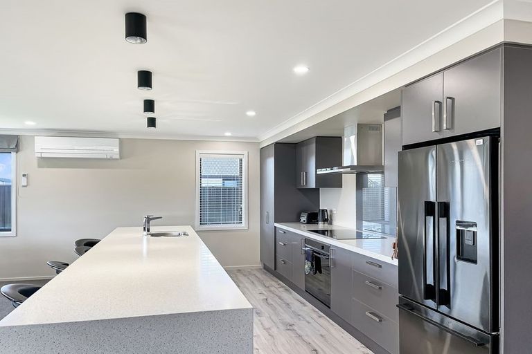 Photo of property in 8 Birch Hill Drive, Twizel, 7901