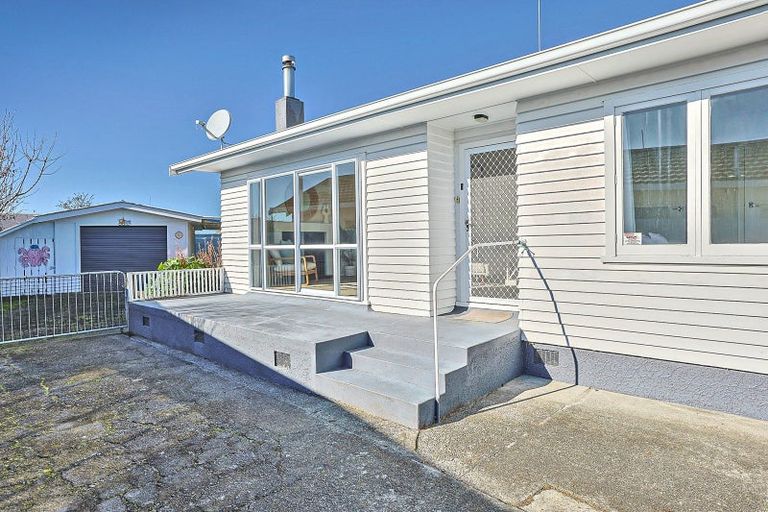 Photo of property in 34 Oldham Avenue, Onekawa, Napier, 4110