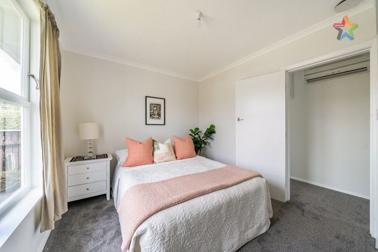 Photo of property in 20 Charles Street, Clouston Park, Upper Hutt, 5018