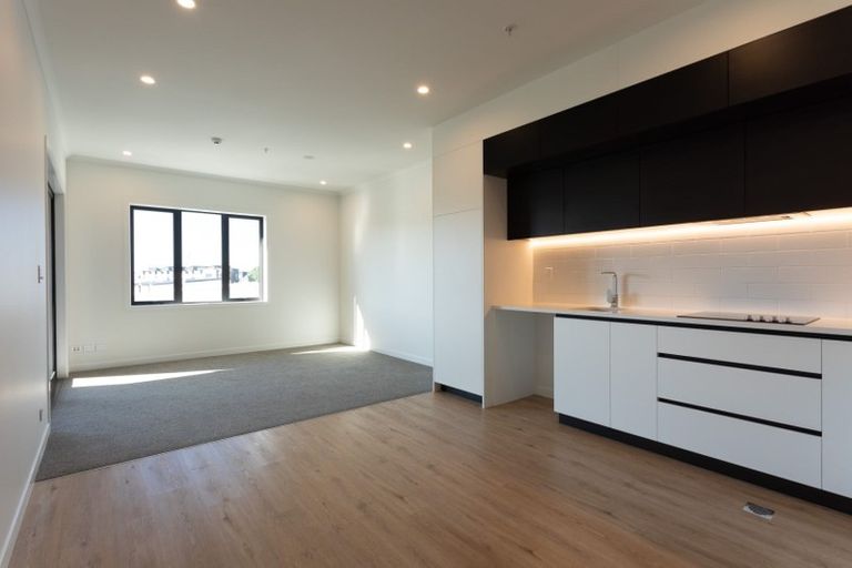 Photo of property in 30/194 Buckley Avenue, Hobsonville, Auckland, 0616