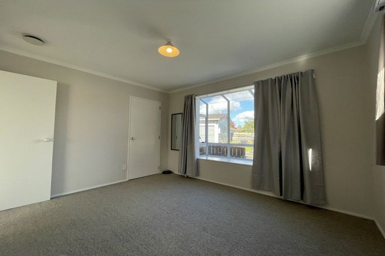 Photo of property in 56a Newton Place, Westbrook, Palmerston North, 4412