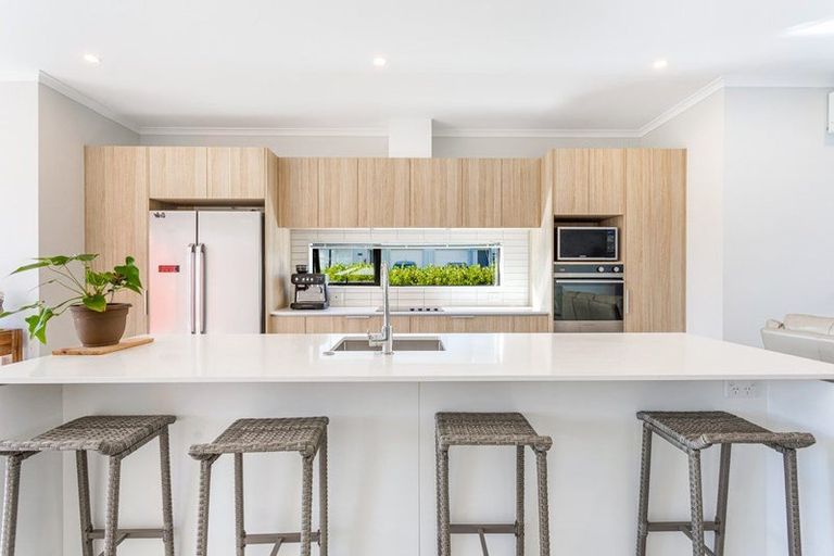 Photo of property in 6 Pamu Road, Whenuapai, Auckland, 0618